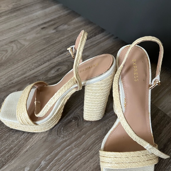 Express Rope Platform Heels - Picture 2 of 3